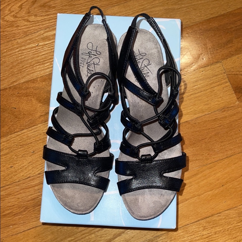 Life stride shoes